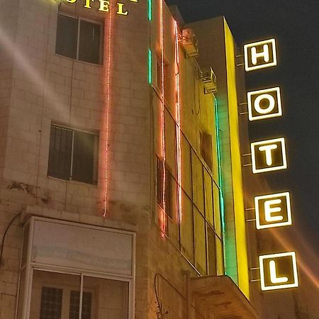 Orient Hotel Nablus Exteriér fotografie